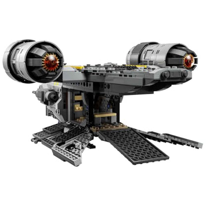 LEGO® Star Wars™ The Mandalorian and Grogu The Razor Crest 75447