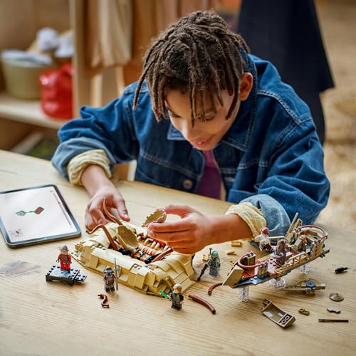 LEGO® Star Wars™ Return of The Jedi Desert Skiff & Sarlacc Pit 75396