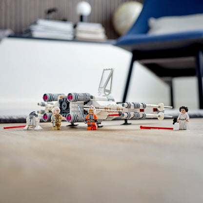 LEGO® Star Wars™ Luke Skywalker’s X-Wing Fighter 75301
