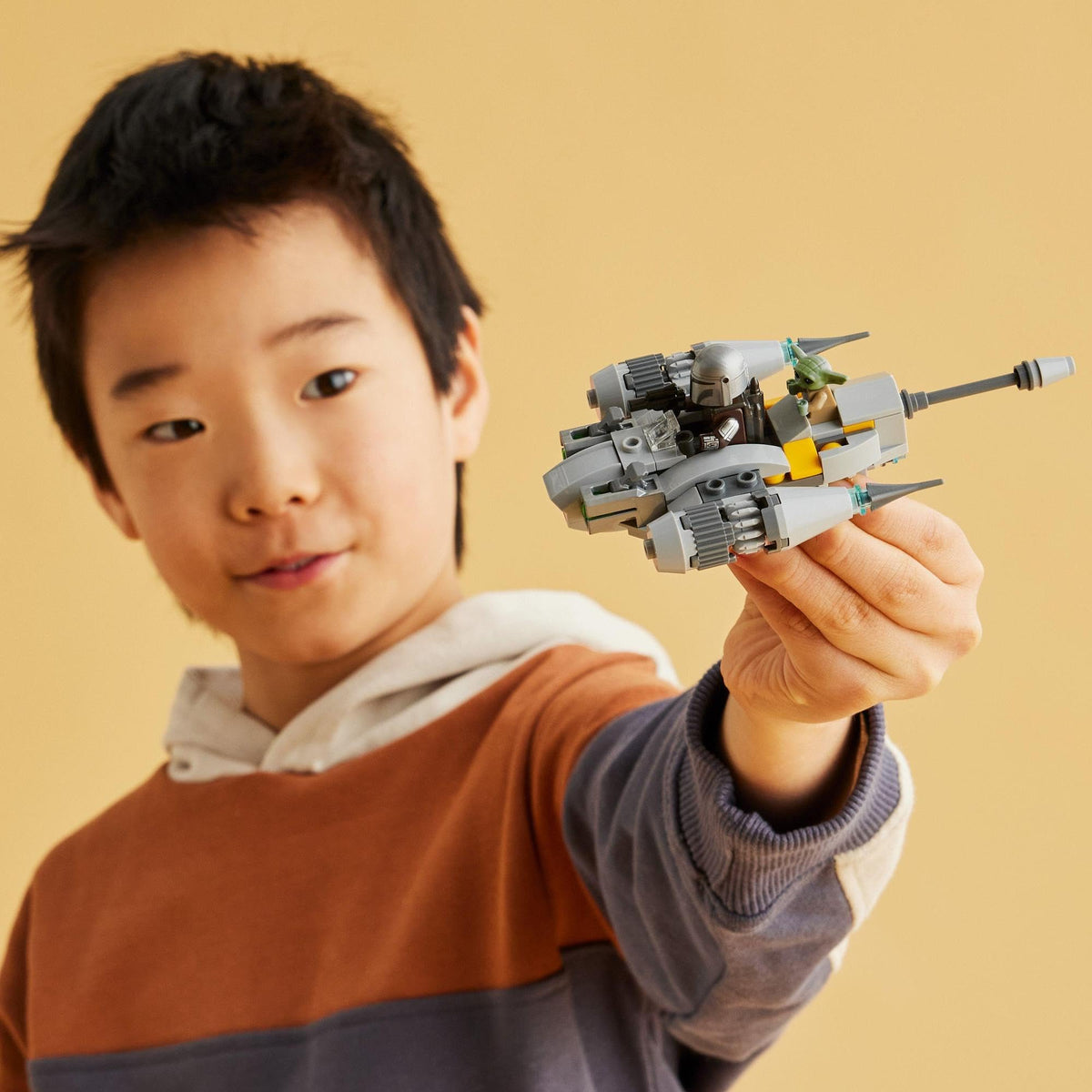 LEGO® Star Wars™ The Mandalorian’s N-1 Starfighter Microfighter 75363