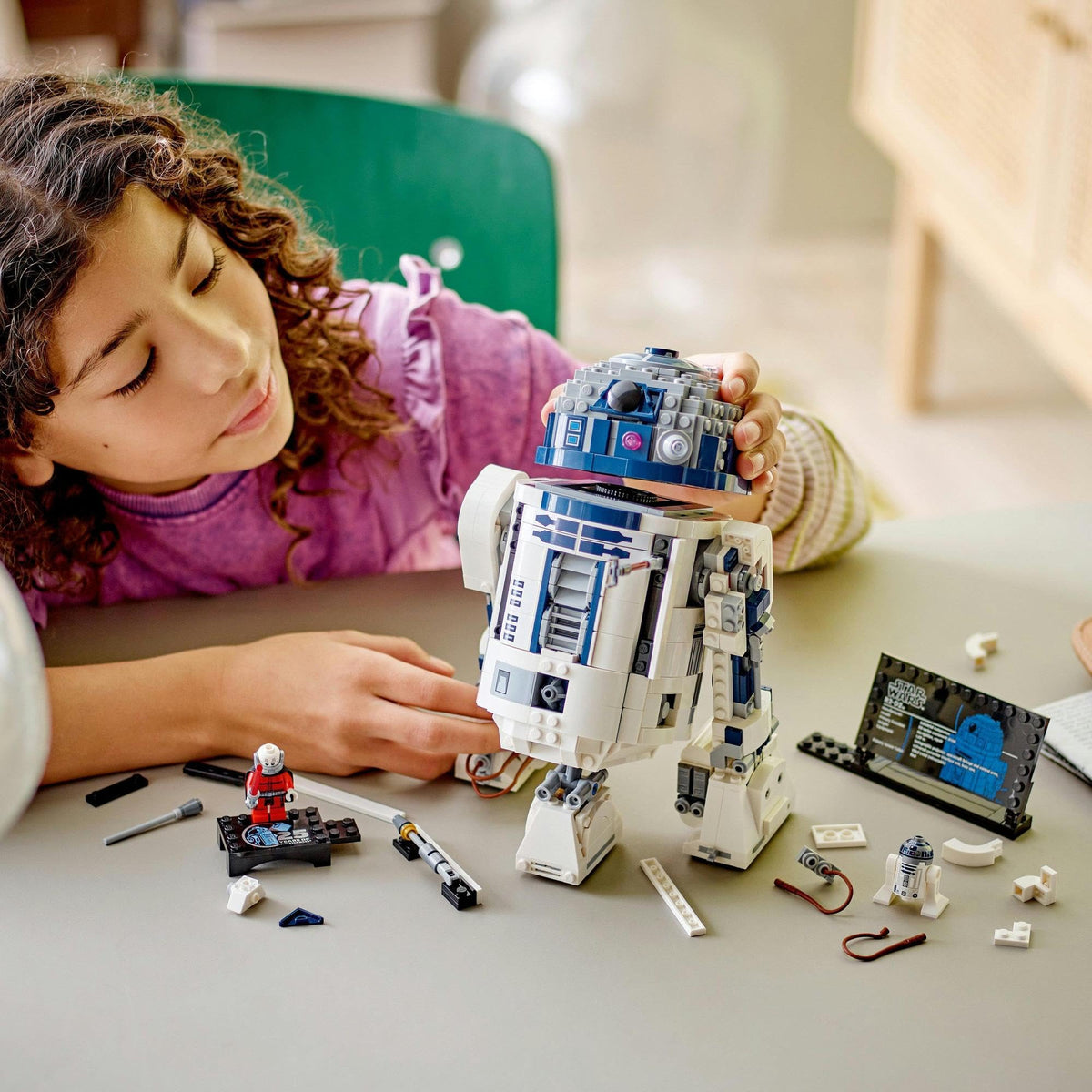 LEGO® Star Wars™ R2-D2 75379