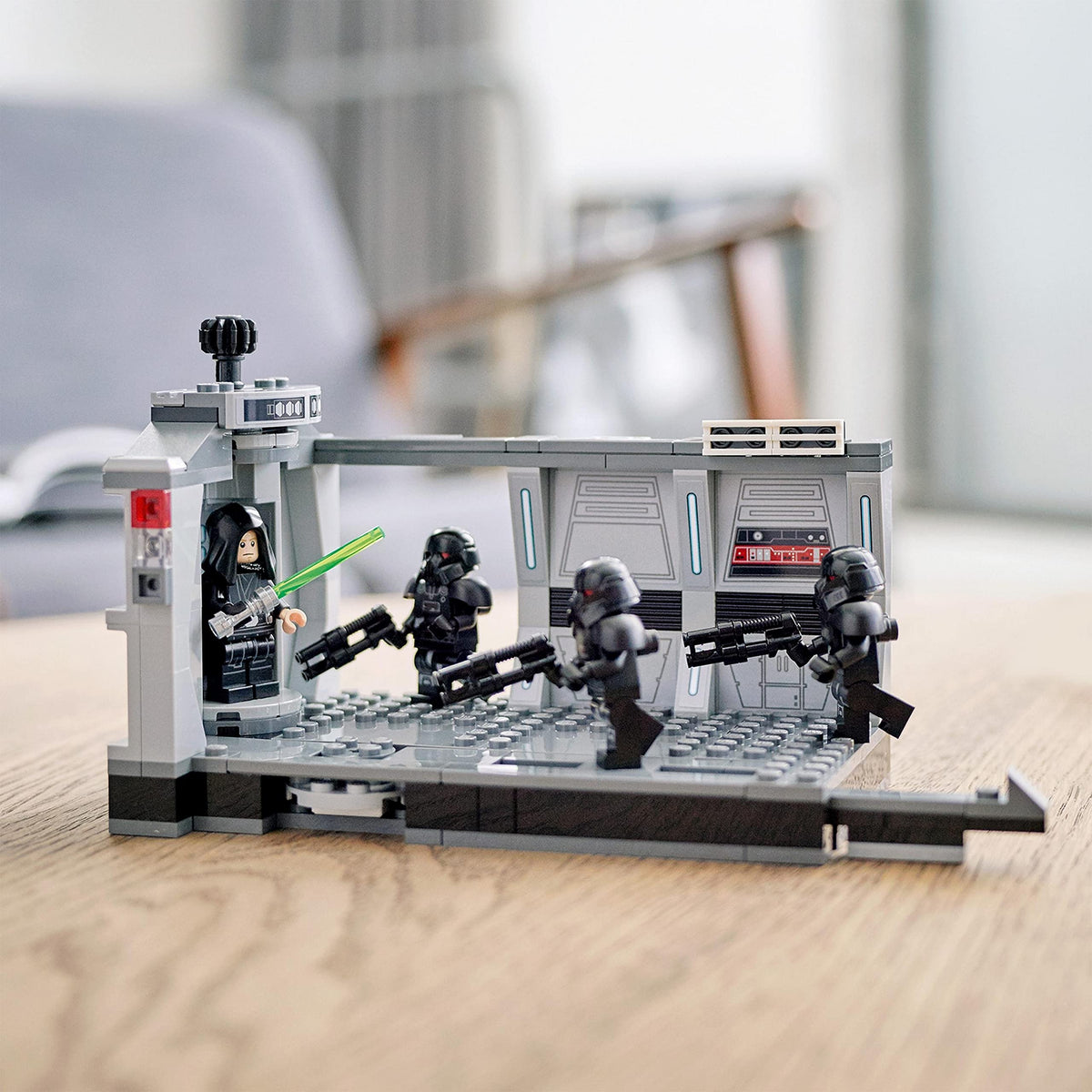 LEGO® Star Wars™ Dark Trooper Attack 75324