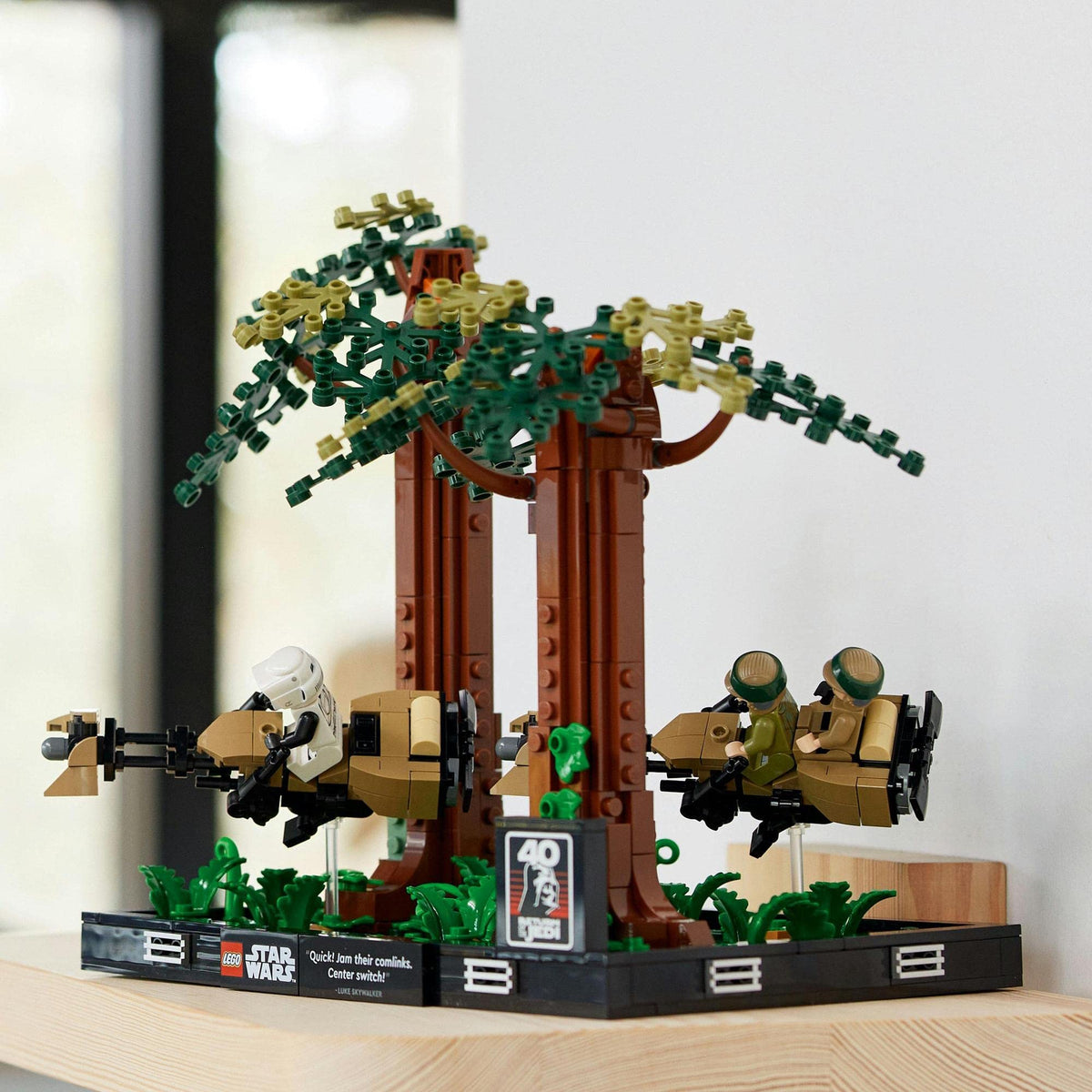 LEGO® Star Wars™ Endor Speeder Chase Diorama 75353