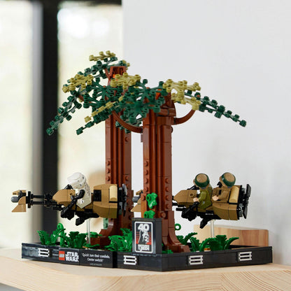 LEGO® Star Wars™ Endor Speeder Chase Diorama 75353