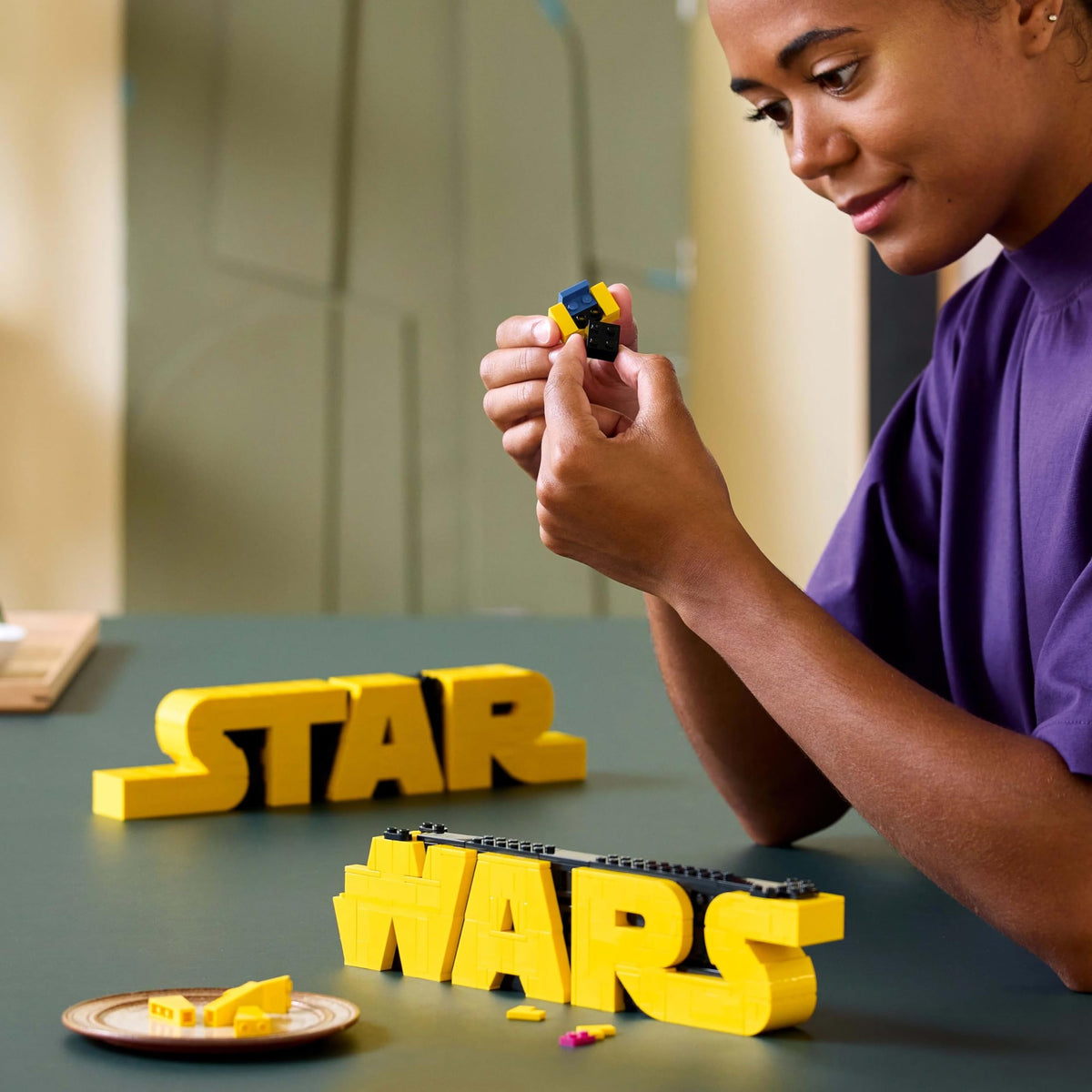 LEGO® Star Wars™ Brick-Built Logo 75407