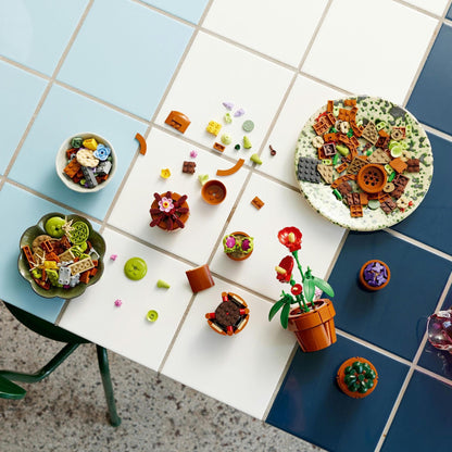 LEGO® Botanicals Små växter 10329