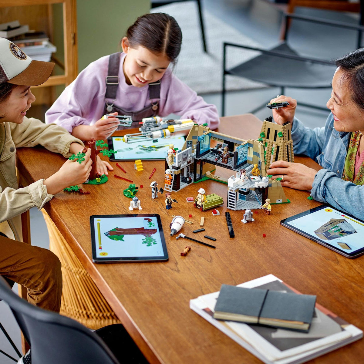 LEGO® Star Wars™ New Hope Yavin 4 Rebel Base 75365