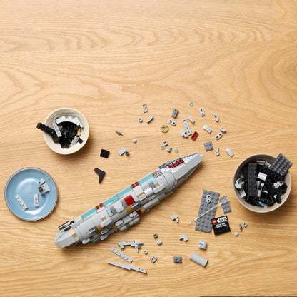 LEGO® Star Wars™ Home One Starcruiser 75405