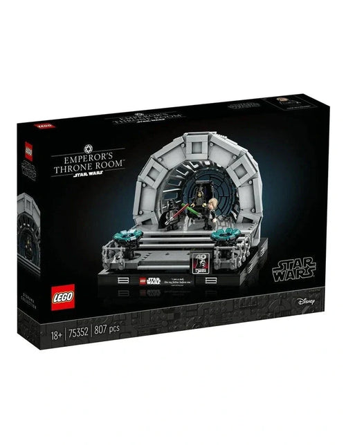 LEGO® Star Wars™ Emperor’s Throne Room Diorama 75352