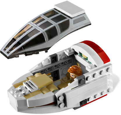 LEGO® Star Wars™ T-6 Jedi Shuttle 7931