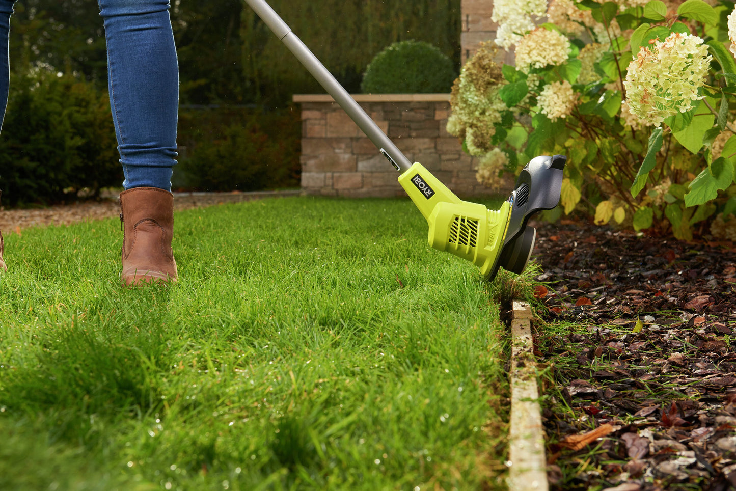 Grästrimmer Ryobi ONE+ RLT1825M20 18V